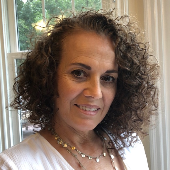 Meet your Posher, Jill - Picture 1 of 1